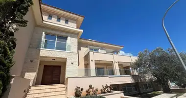 Apartment 7 bedrooms in Germasogeia, Cyprus