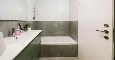 Wohnung 5 zimmer in Tel-Aviv, Israel