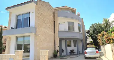 Квартира 5 спален в Demos Agiou Athanasiou, Кипр