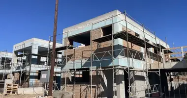Вилла в Empa, Кипр