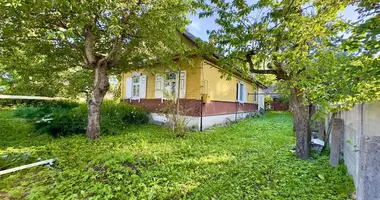 Casa en Yubiliejny, Belarús