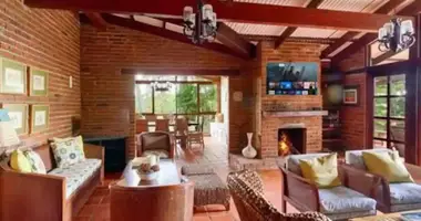 4-Schlafzimmer-Villa in Jarabacoa, Dominikanische Republik