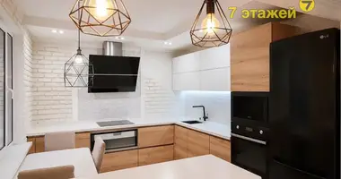 3 room apartment in Kopishche, Belarus