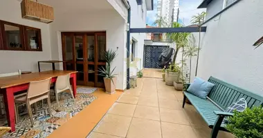 Casa 3 habitaciones en Regiao Imediata de Sao Paulo, Brasil