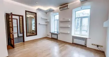 Propiedad comercial 76 m² en Odesa, Ucrania