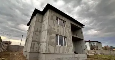 Haus 4 zimmer in Lymanka, Ukraine