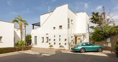 3 bedroom house in Benalmadena, Spain