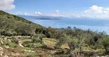 Terrain dans Spartilas, Grèce