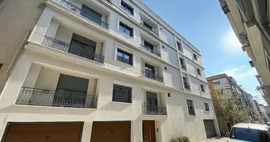1 bedroom apartment in Karşıyaka, Turkey