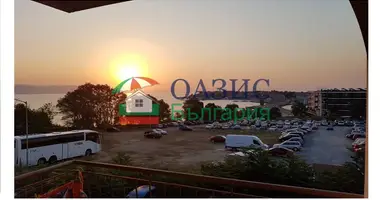 Apartamento 3 habitaciones en Nesebar, Bulgaria