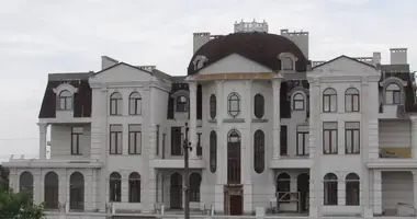 Haus 6 zimmer in Lymanka, Ukraine