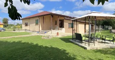 Bungalow 2 chambres dans Chernomortsi, Bulgarie