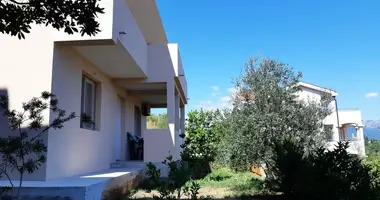 Casa 3 habitaciones en Radovici, Montenegro