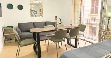 3 bedroom apartment in Malaga, Spain