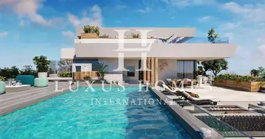 3 bedroom apartment in Marbella, Spain