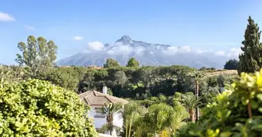 2 bedroom apartment in Abadin, Spain