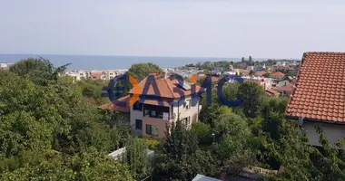 4 bedroom house in Chernomorets, Bulgaria