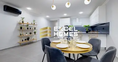 Penthouse 1 chambre dans Zabbar, Malte