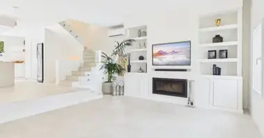 4 bedroom house in Benahavis, Spain