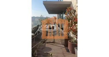 4 bedroom apartment in Bashkia Durres, Albania