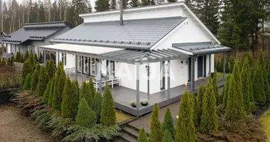 Dom 4 pokoi w Kerava, Finlandia