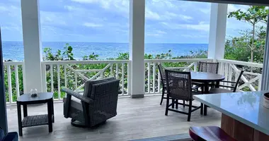 Condo in West End, Honduras