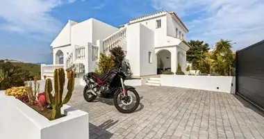 Haus 6 Schlafzimmer in Dos Hermanas, Spanien