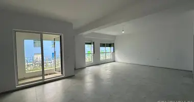 Propriété commerciale 79 m² dans Tirana, Albanie