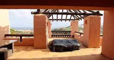 3 bedroom apartment in Manilva, Spain