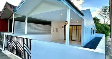 Dom 3 pokoi w Phuket, Tajlandia
