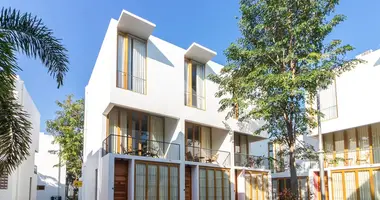 Villa 2 chambres dans Prasat Bakong, Cambodge