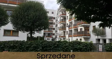Apartamento 4 habitaciones en Smolice, Polonia