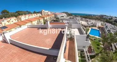 2 bedroom apartment in Benalmadena, Spain