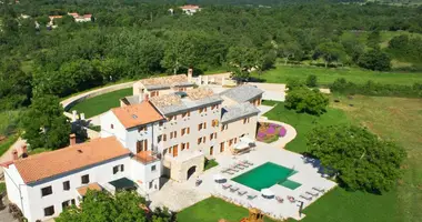 9 bedroom house in Opcina Groznjan, Croatia