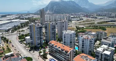 Penthouse 2 bedrooms in Konyaalti, Turkey