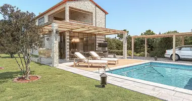 Villa 3 chambres dans Opcina Svetvincenat, Croatie
