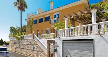 Casa 5 habitaciones en Benalmadena, Španjolska