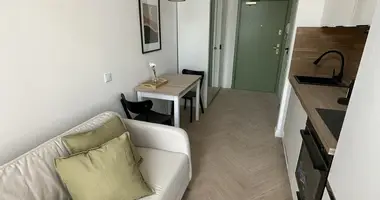 Квартира 1 комната в Лодзь, Польша