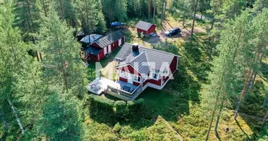 Dom wolnostojący 3 pokoi w Ylitornio, Finlandia