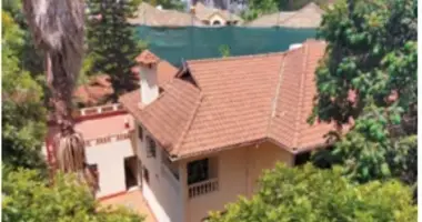 Townhouse 5 bedrooms in Nairobi, Kenya