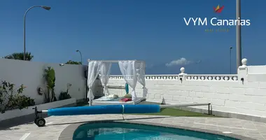 Villa in Adeje, Spanien