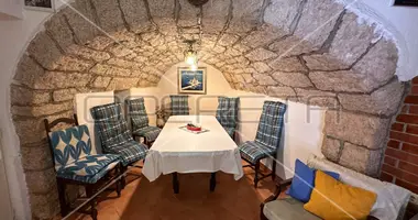 5 room house in Selce, Croatia