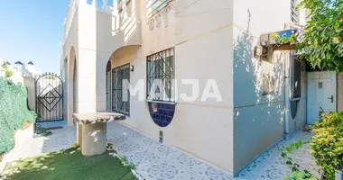 2 bedroom house in Torrevieja, Spain