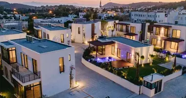 Penthouse 4 zimmer in Bodrum, Türkei