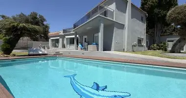 4 bedroom house in Spain