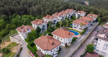 Villa 9 zimmer in Çekmeköy, Türkei