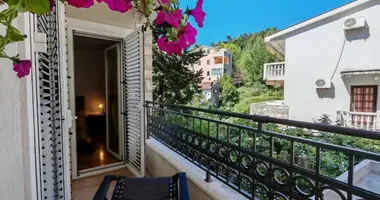 Mieszkanie 2 pokoi w Petrovac, Czarnogóra