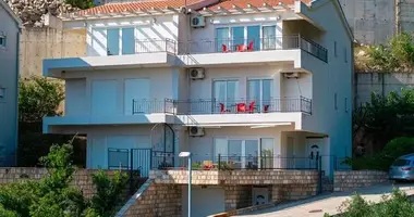 Дом 5 комнат в Katun Rezevici, Черногория