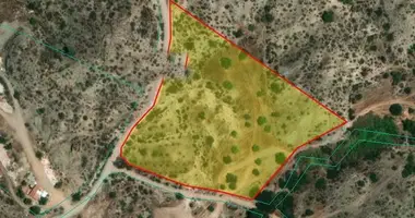 Działka w Monagrouli, Cypr