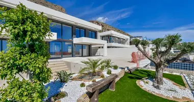 Villa 8 bedrooms in Finestrat, Spain
